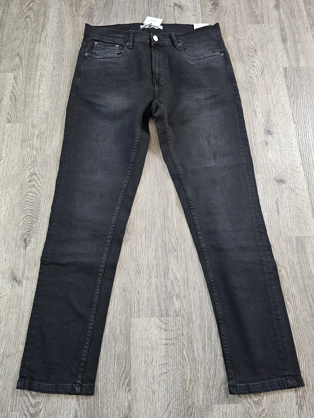 NWT Zara Man Slim Fit Jeans Black Faded Wash Denim Size 34